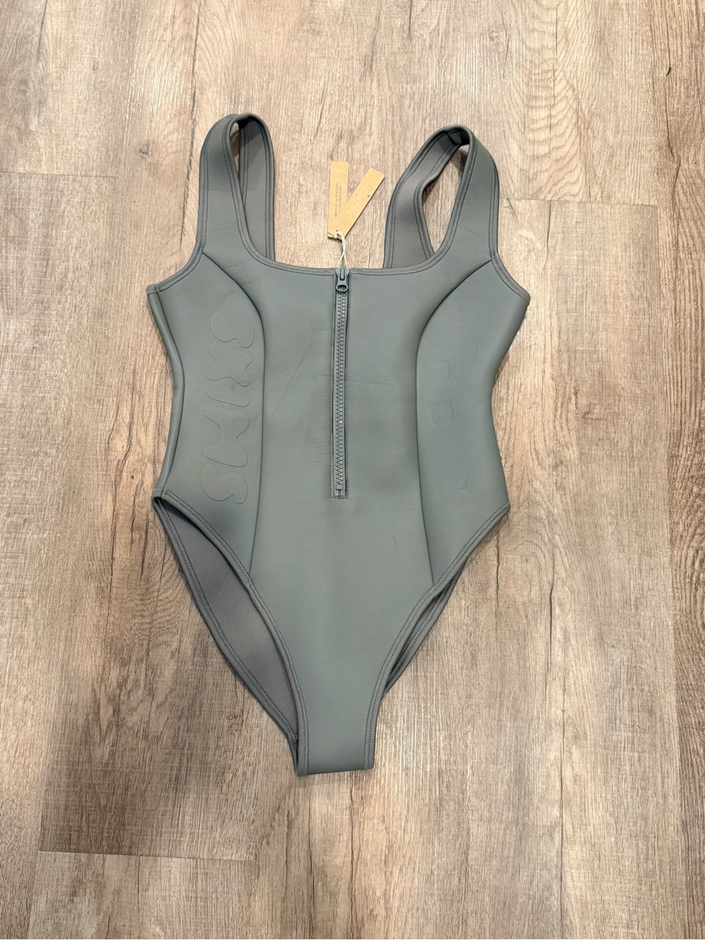 Skims Rubberized Scuba Swim Scoop Neck One Piece - Gray Chalk